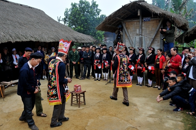 DU LỊCH HÀ GIANG - VÙNG NÚI HÙNG VĨ ĐỊA ĐẦU TỔ QUỐC